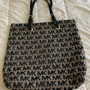 Michael Kors Monogram Large Tote Bag